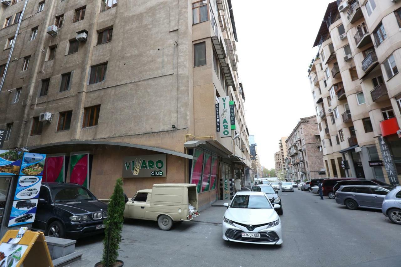 Avenue Hostel Erevan Exterior foto